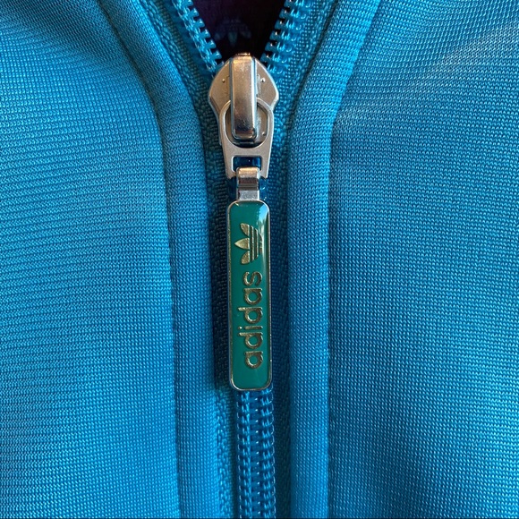 Adidas track jacket in blue never worn - Picture 2 of 7